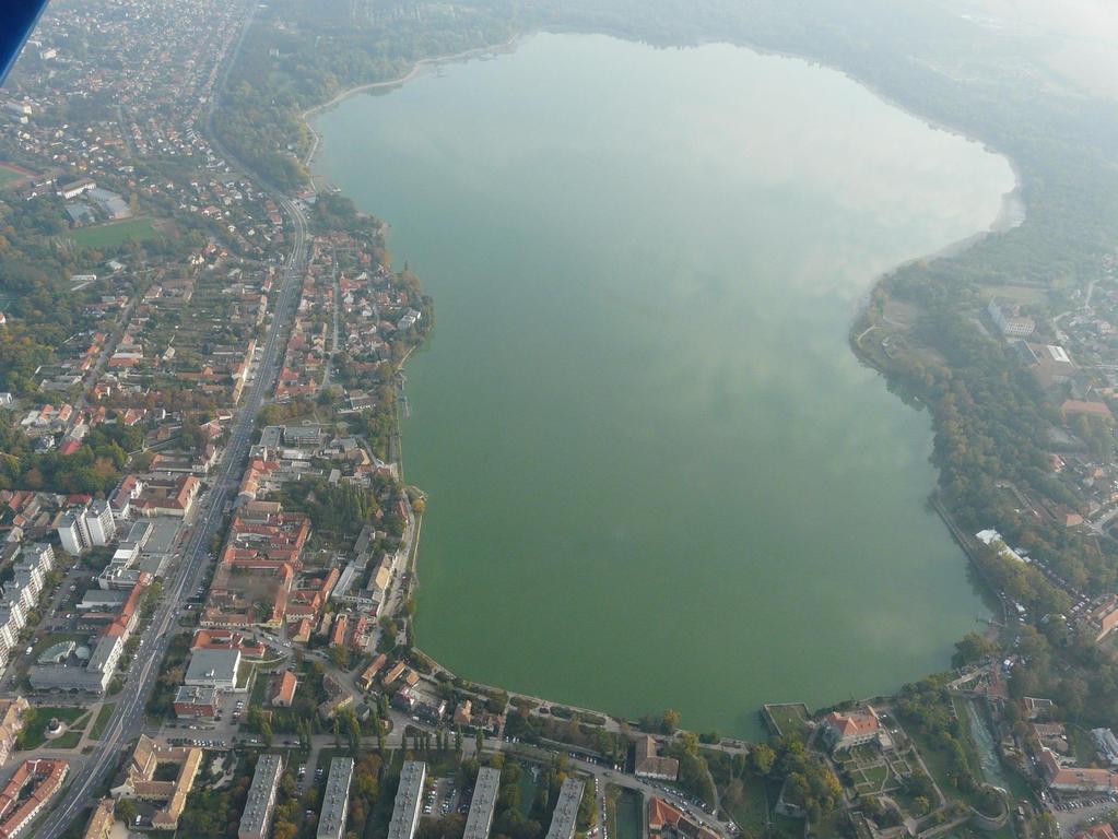 Hotel Arnold Tata Kültér fotó